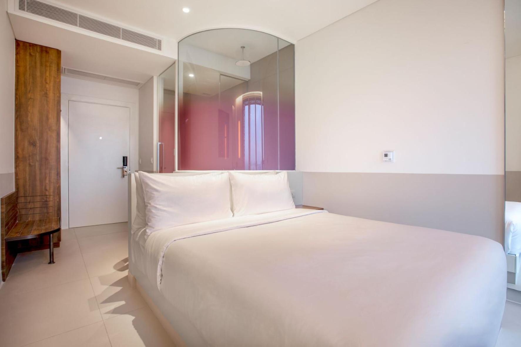 Wink Hotel Can Tho Ninh Kieu Wharf - 24Hrs Stay & Rooftop Pool Bar Exterior foto